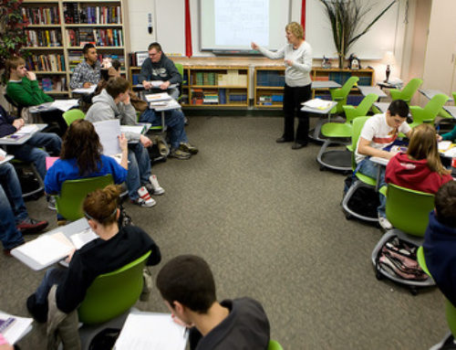 How can you Engage the Student & Instructor?