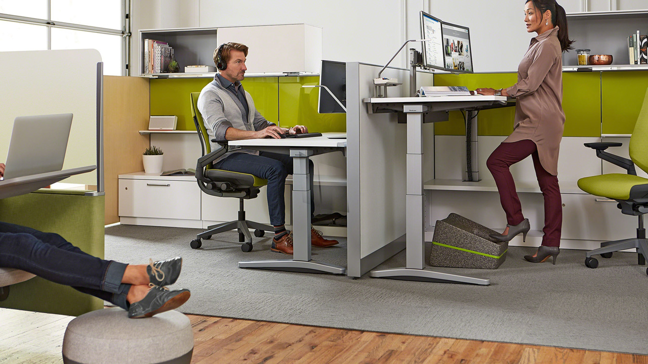 Steelcase Ology Height Adjustable Desk